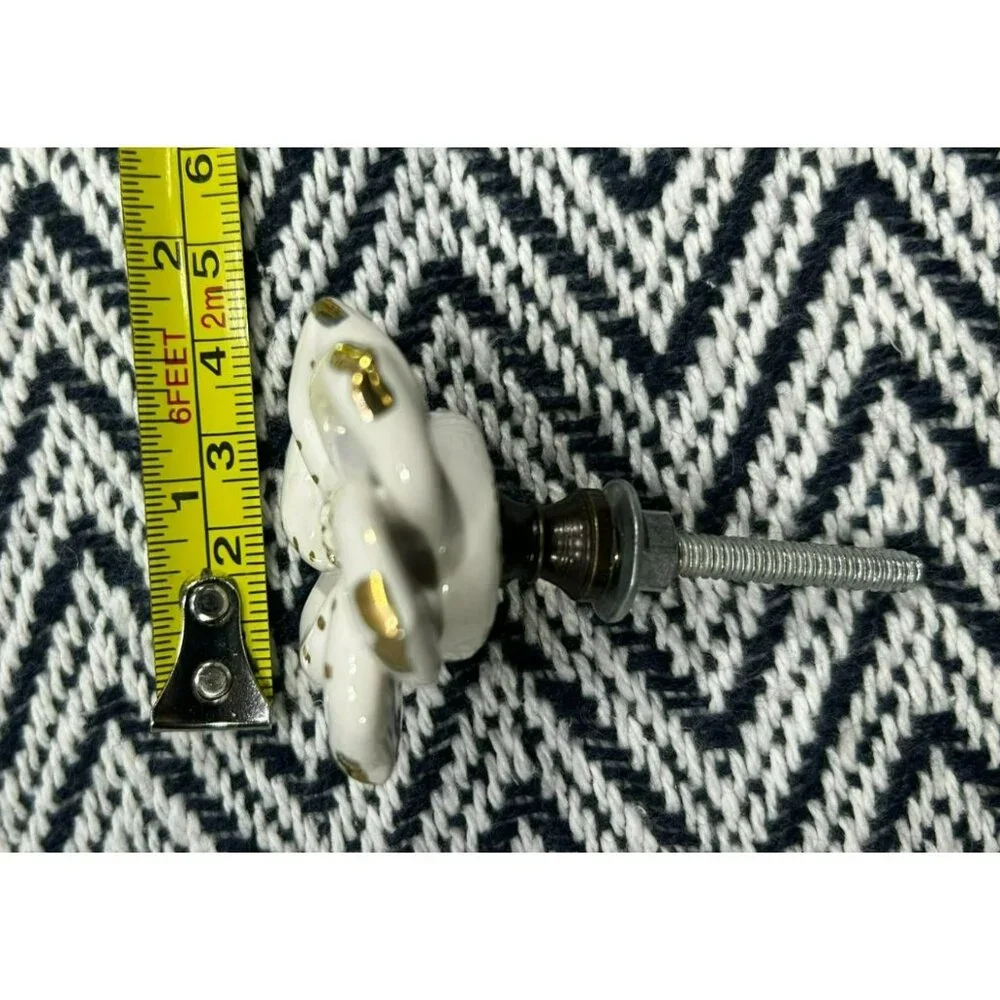 Set Of 4 White Ceramic Flower Cabinet Knobs With Gold Accents For Drawers Doors - Picture 3 of 4